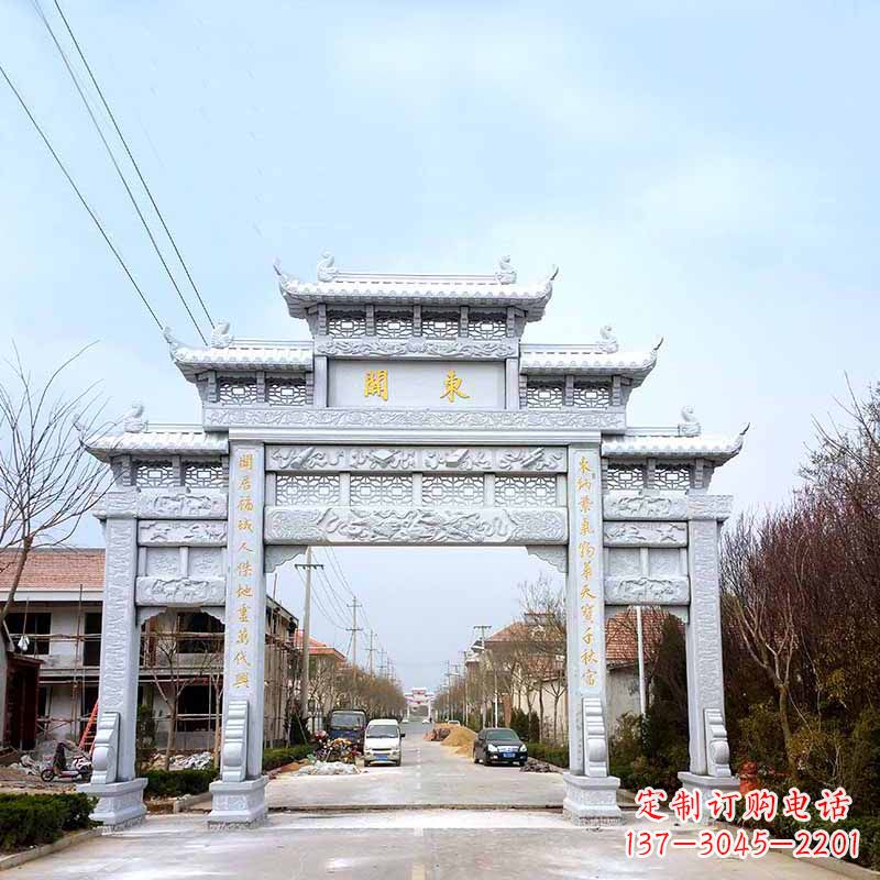 南京村镇三门石牌坊