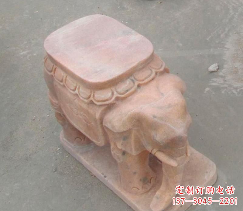 南京大象雕塑传承经典的高雅艺术