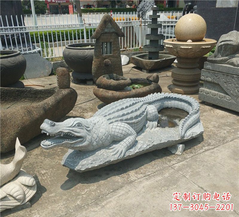 南京动物雕塑大理石鳄鱼
