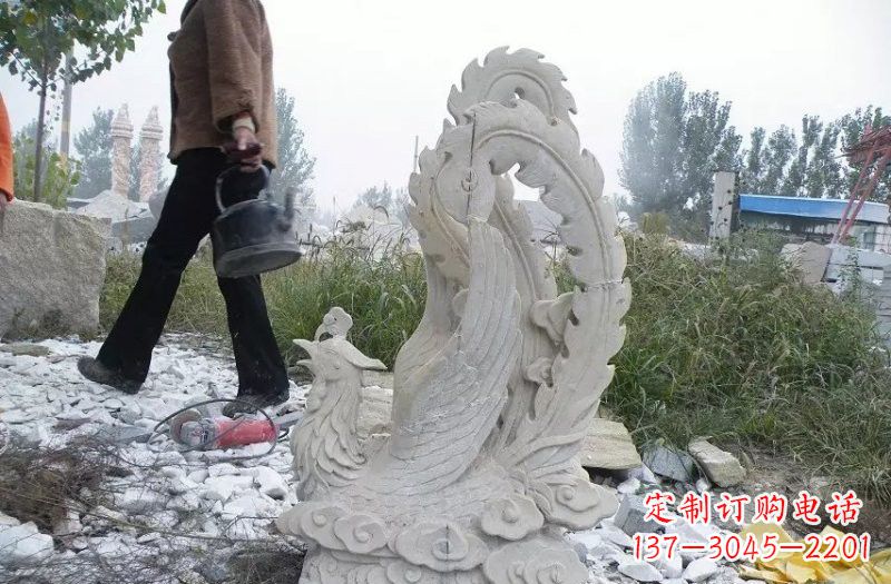 南京凤凰雕塑传承瑰丽的古老文化