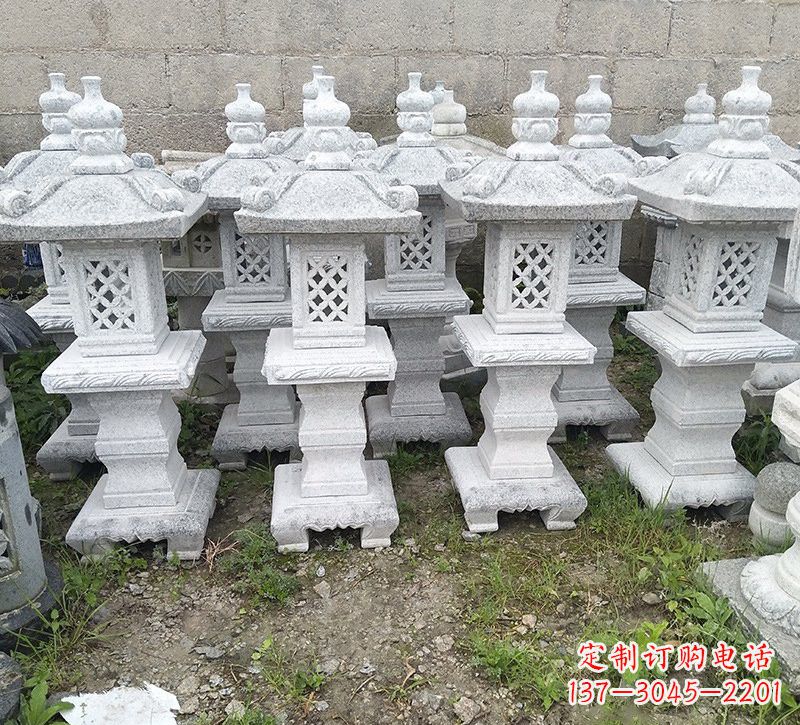 南京精美大理石石灯雕塑