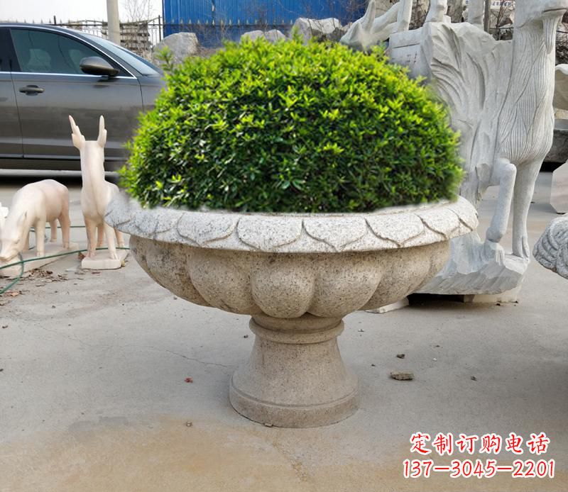 南京优雅大理石花盆雕塑