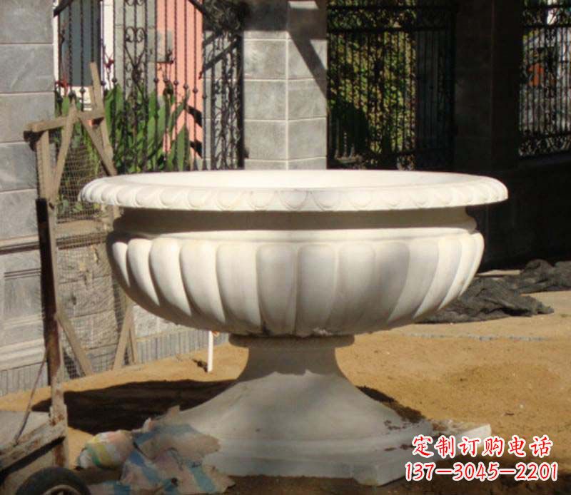南京大理石花盆雕塑1