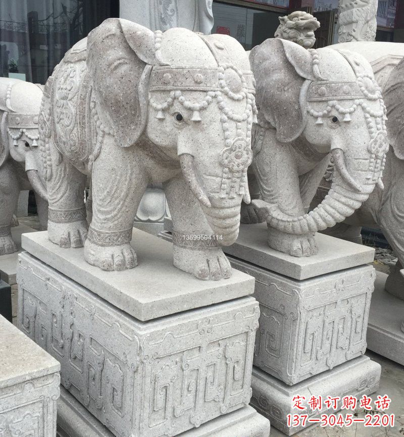 南京精美绝伦的大理石门口大象雕塑