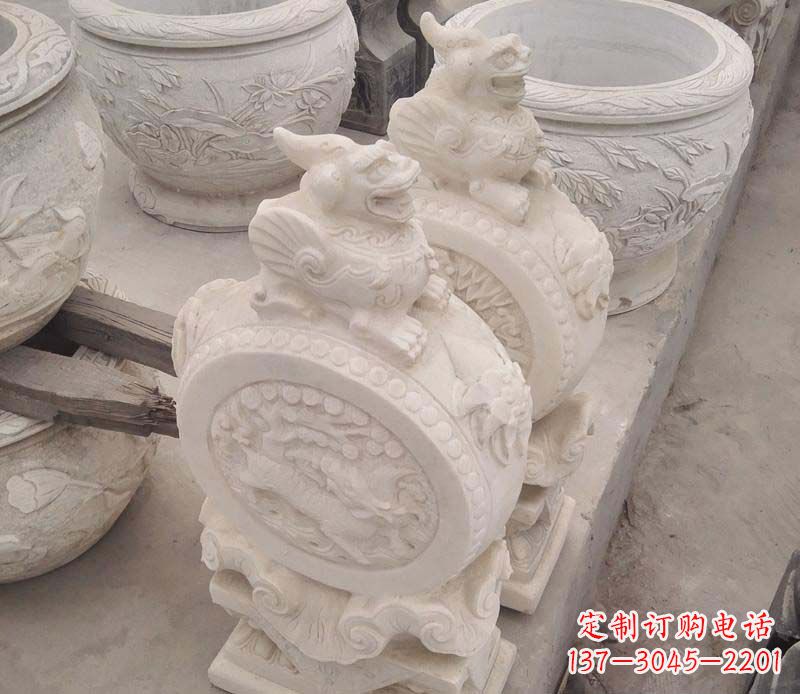 南京大理石貔貅抱鼓石雕塑
