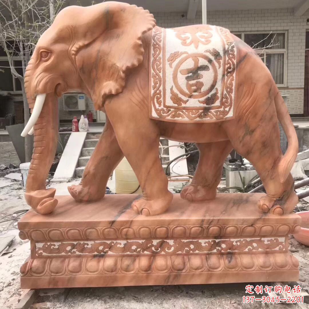 南京大象柱子石雕景区