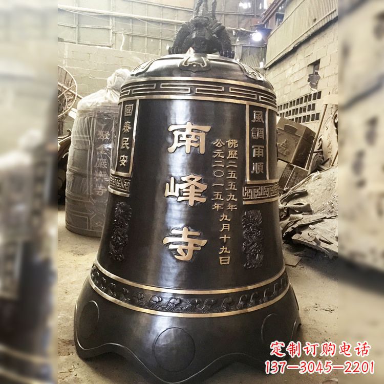 南京大型铜钟雕塑
