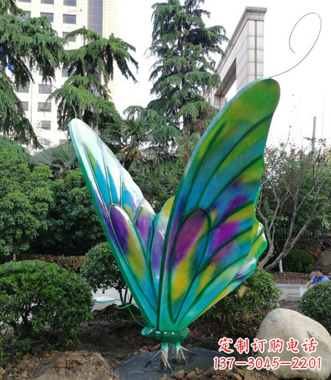 南京大型小区园林彩绘仿真蝴蝶摆件