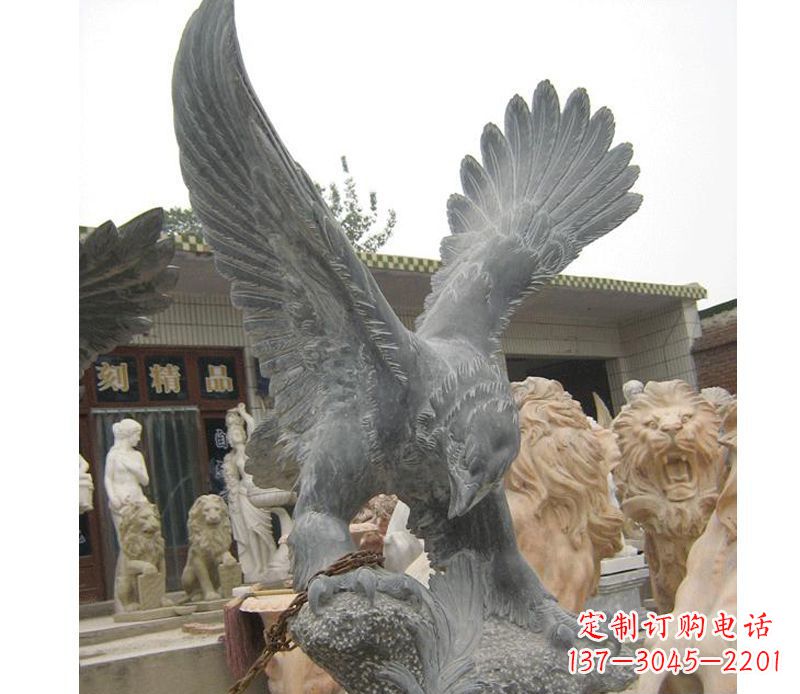南京中领雕塑神秘的老鹰石雕