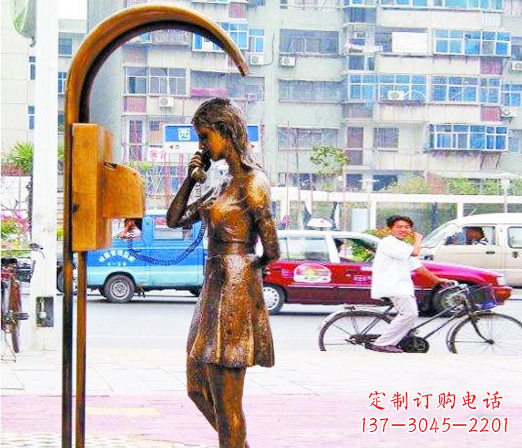 南京女孩铜雕塑——艺术的象征