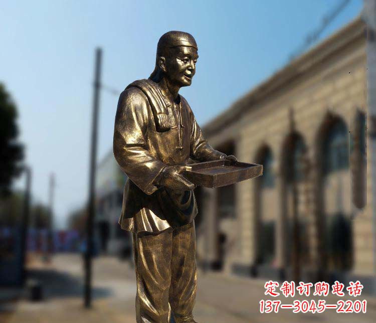 南京古典神秘的店小二人物铜雕