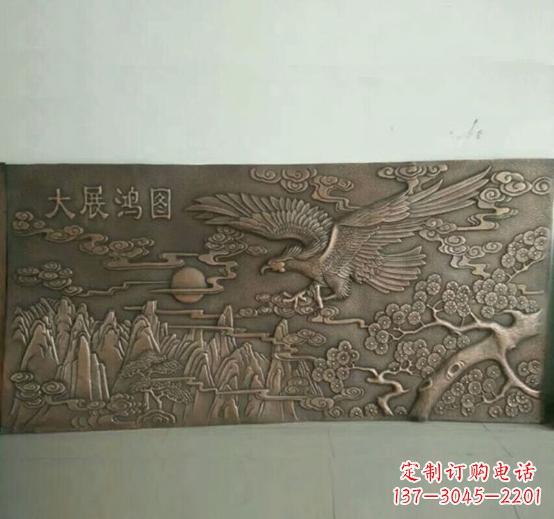 南京精致锻铜老鹰雕塑
