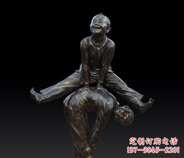南京儿童友善的山羊雕塑