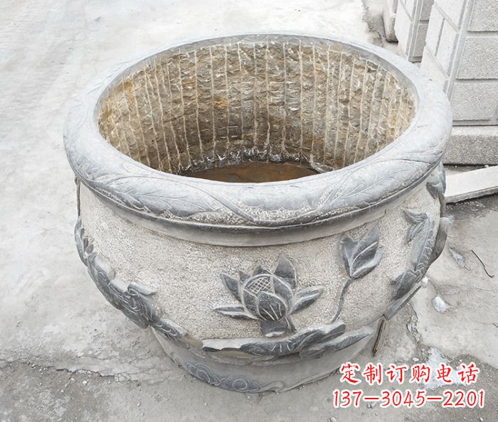 南京仿古荷花鲤鱼雕塑石水缸