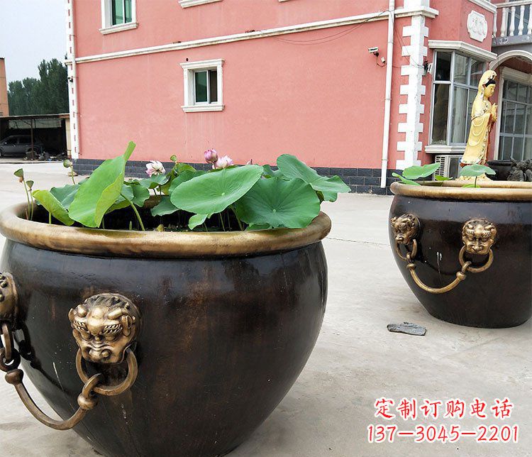 南京仿古狮子头水缸铜雕塑 (2)