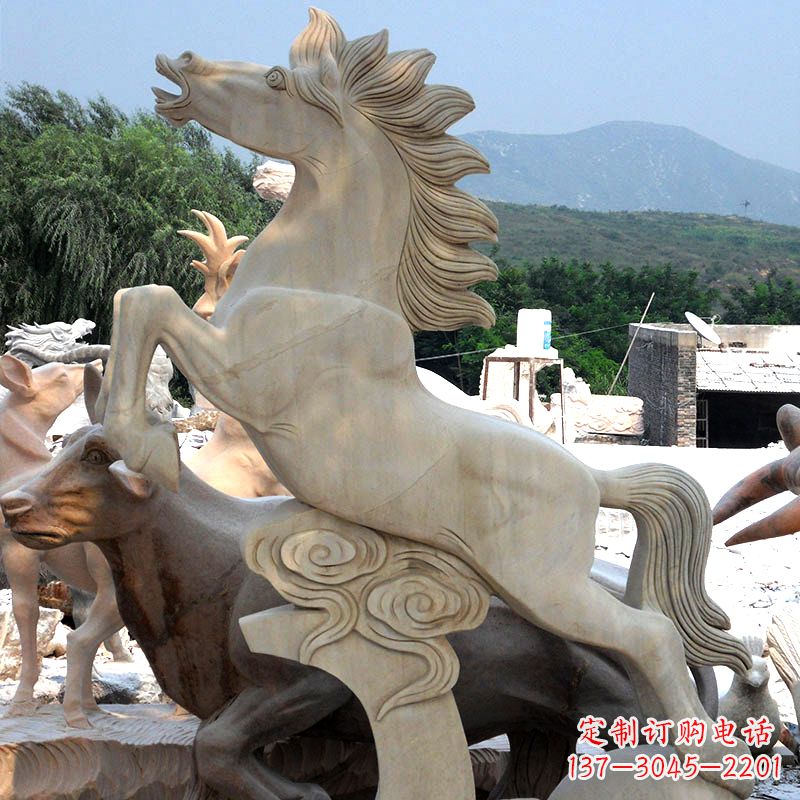 南京飞天生肖马雕塑
