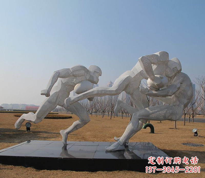 南京不锈钢橄榄球体育雕塑