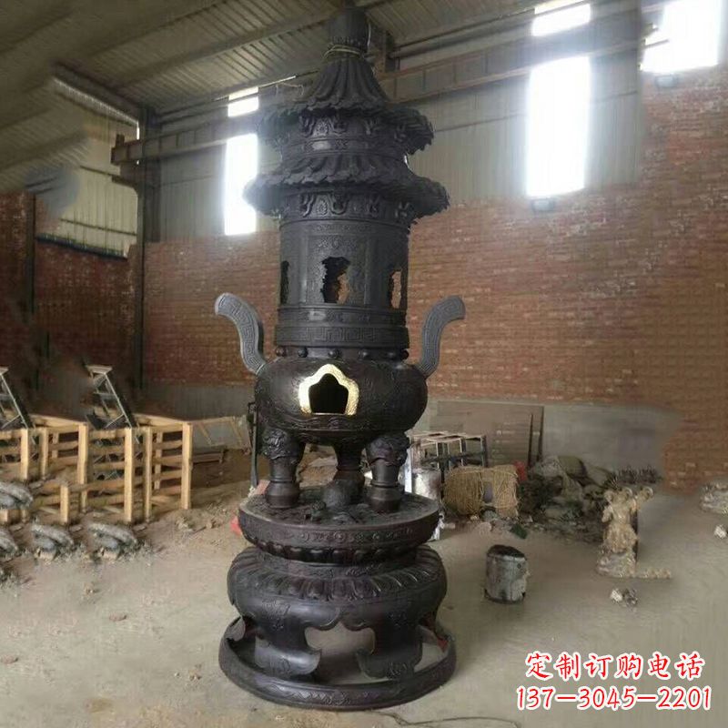 南京花卉盘状高层圆形铜香炉雕塑