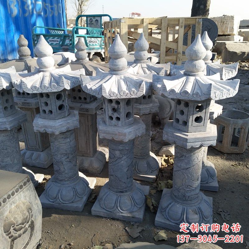 南京高墩青石中式灯笼雕塑