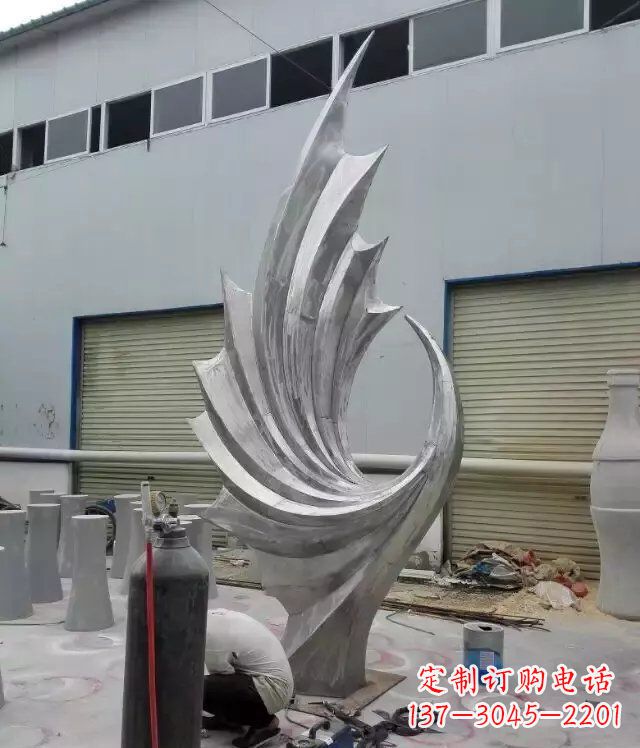 南京 不锈钢凤凰抽象雕塑