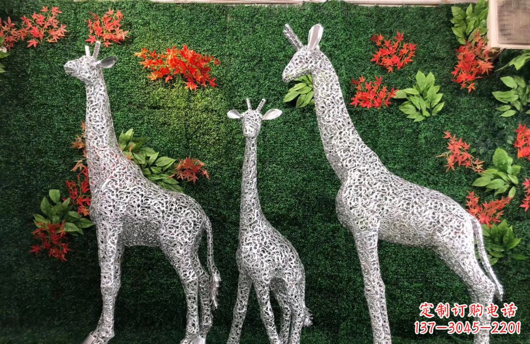 南京精美不锈钢长颈鹿雕塑