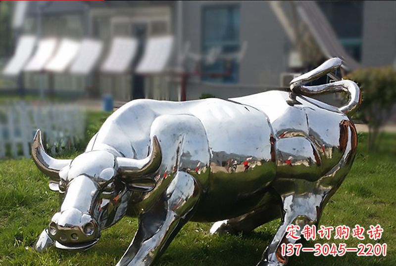 南京精致美观的高端不锈钢动物牛雕塑