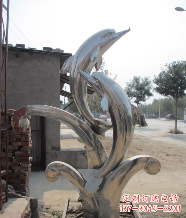 南京公园不锈钢海豚和海浪雕塑