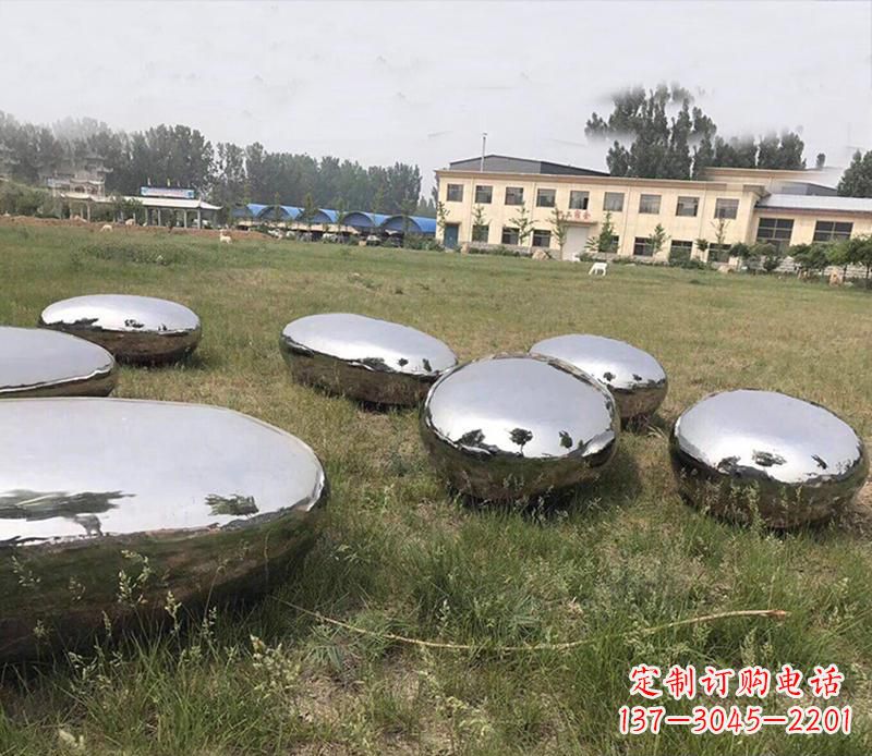 南京精美不锈钢水滴景观雕塑