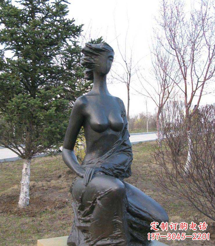 南京庄重美丽的女人铜雕塑