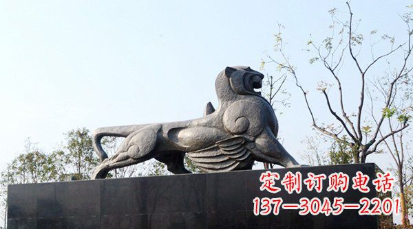 南京公园抽象狮子动物铜雕