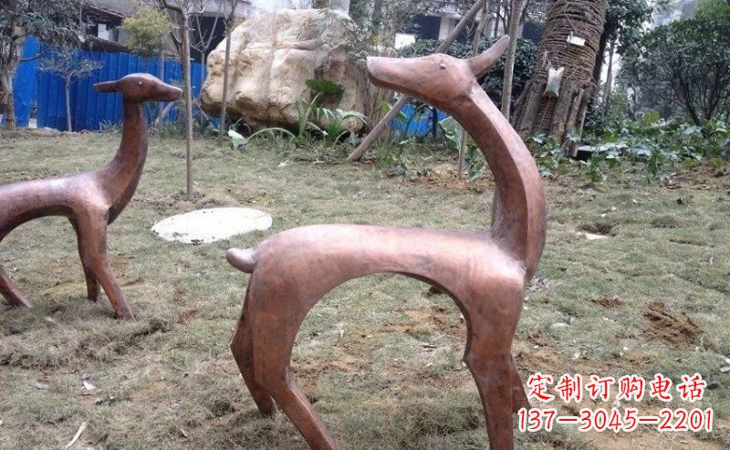 南京公园抽象小鹿动物铜雕