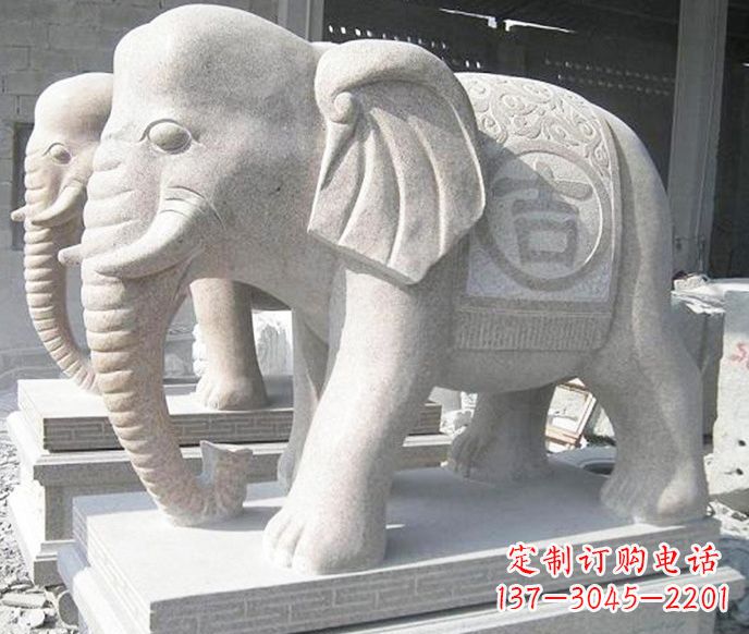南京公园动物吉祥大象石雕 (2)