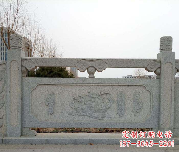 南京公园户外栏板石雕