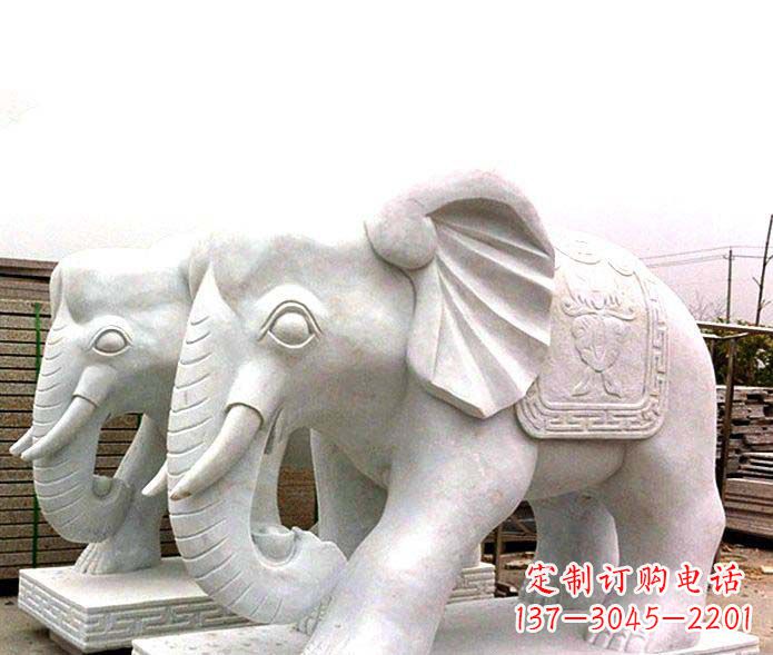 南京精致细腻的大象石雕景观雕塑