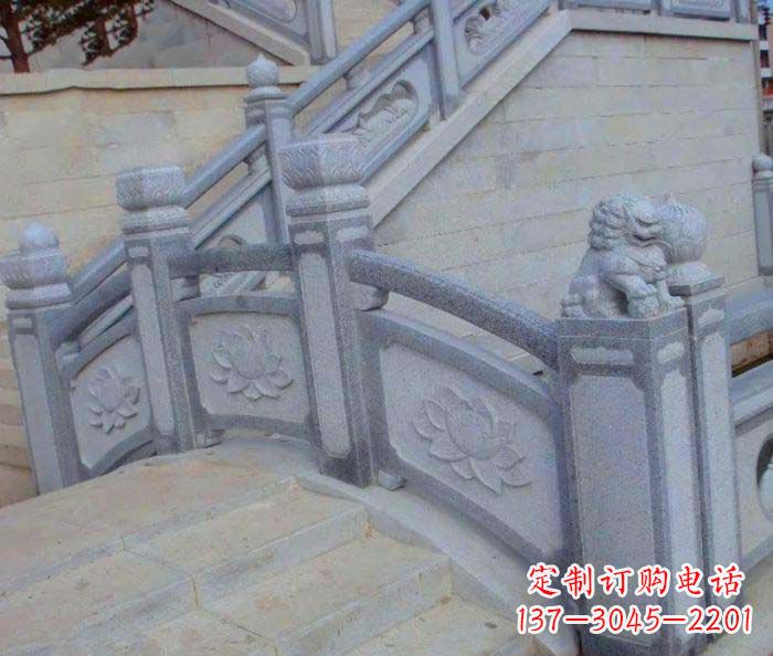 南京中领雕塑精美仿古栏板雕塑,给公园景观增添浪漫气息