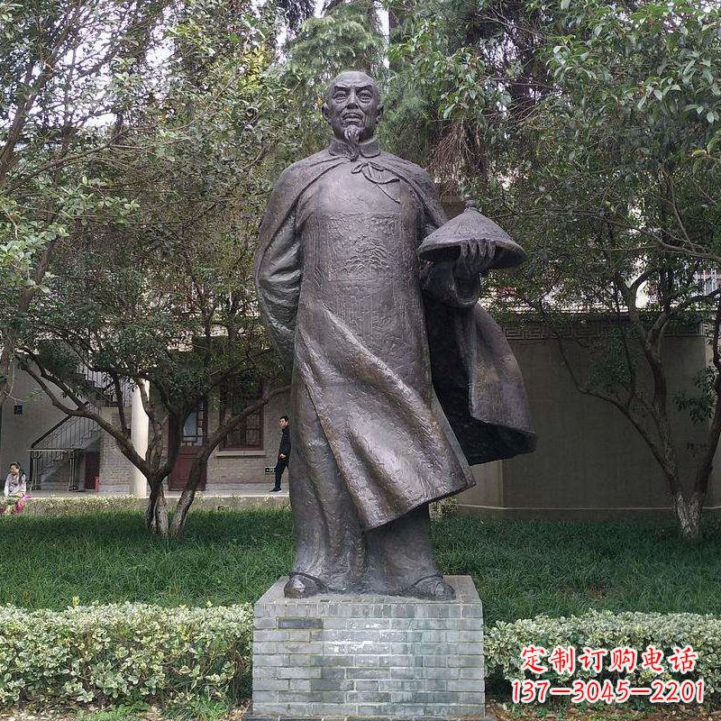 南京传承晚清民族英雄林则徐精铸雕塑