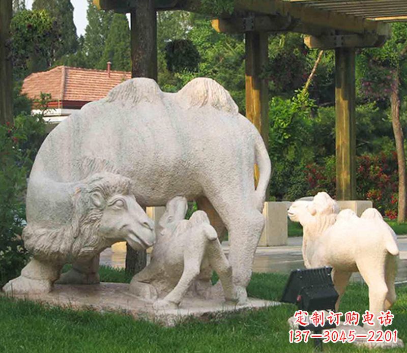 南京高端定制工艺骆驼雕塑