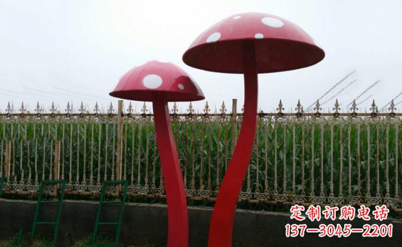 南京精致蘑菇不锈钢雕塑