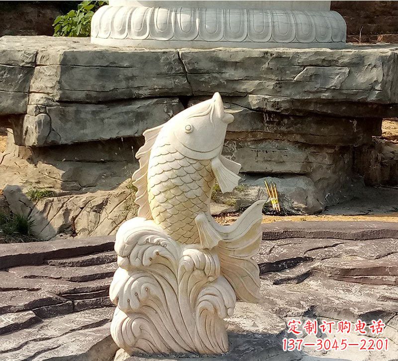 南京室外公园鲤鱼石雕装饰