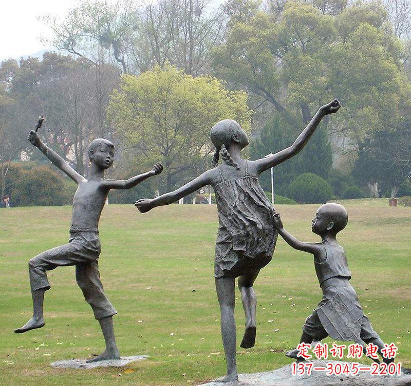 南京公园人物放风筝的儿童铜雕