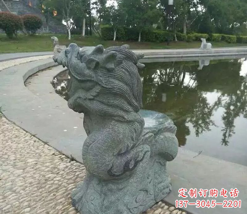 南京中国十二生肖石雕