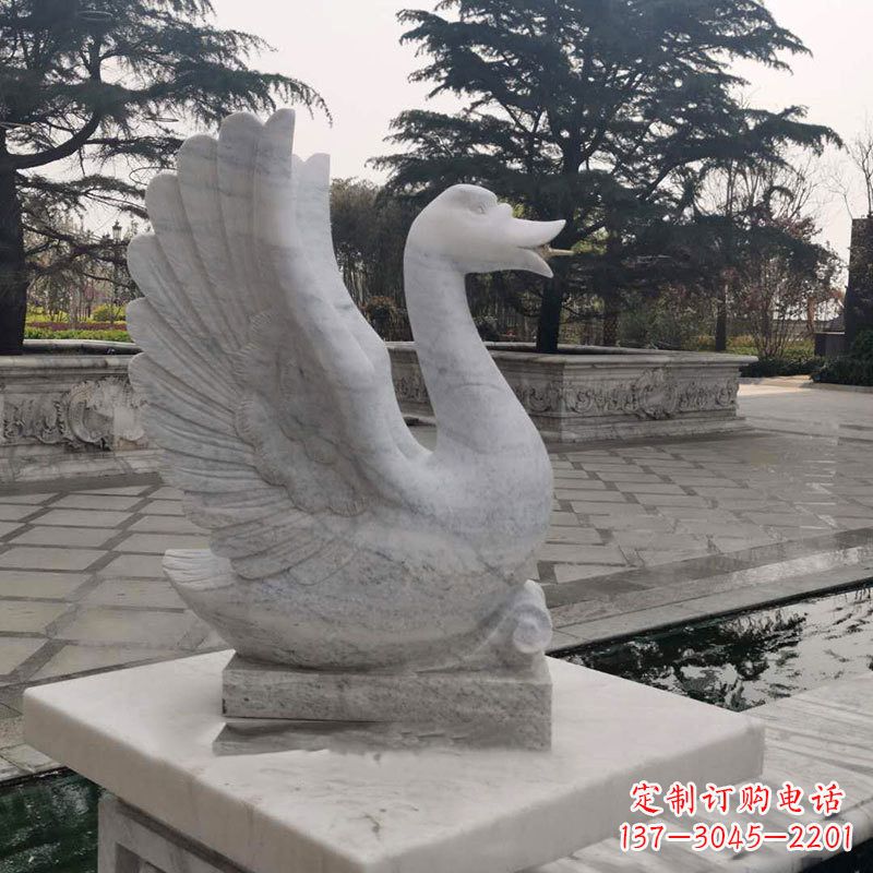 南京精致的天鹅石雕塑