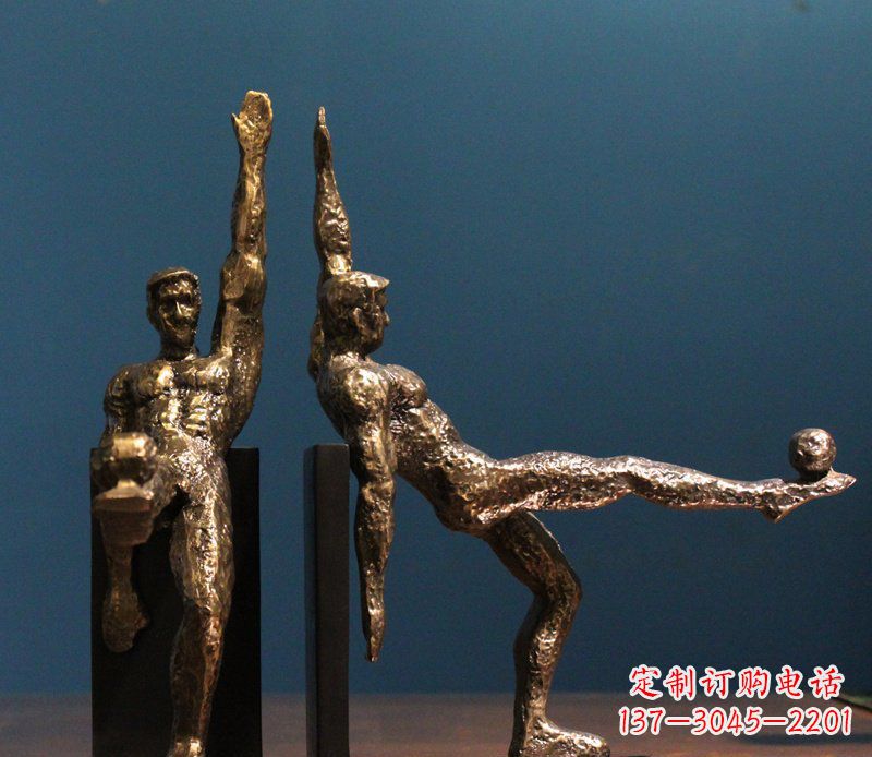 南京高雅足球形象铜雕
