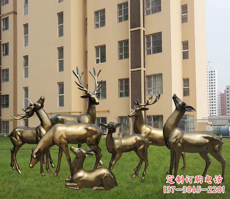 南京高贵典雅的梅花鹿铜雕