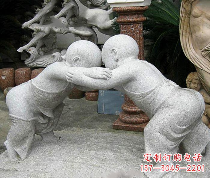 南京可爱小孩摔跤石雕
