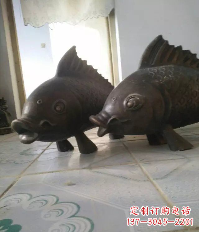 南京公园小鱼景观动物铜雕
