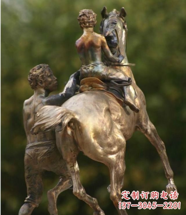 南京浪漫无限,精致骑马铜雕