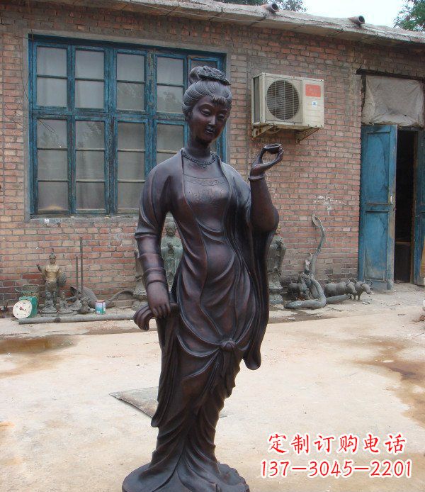 南京中领雕塑精美美女铜雕