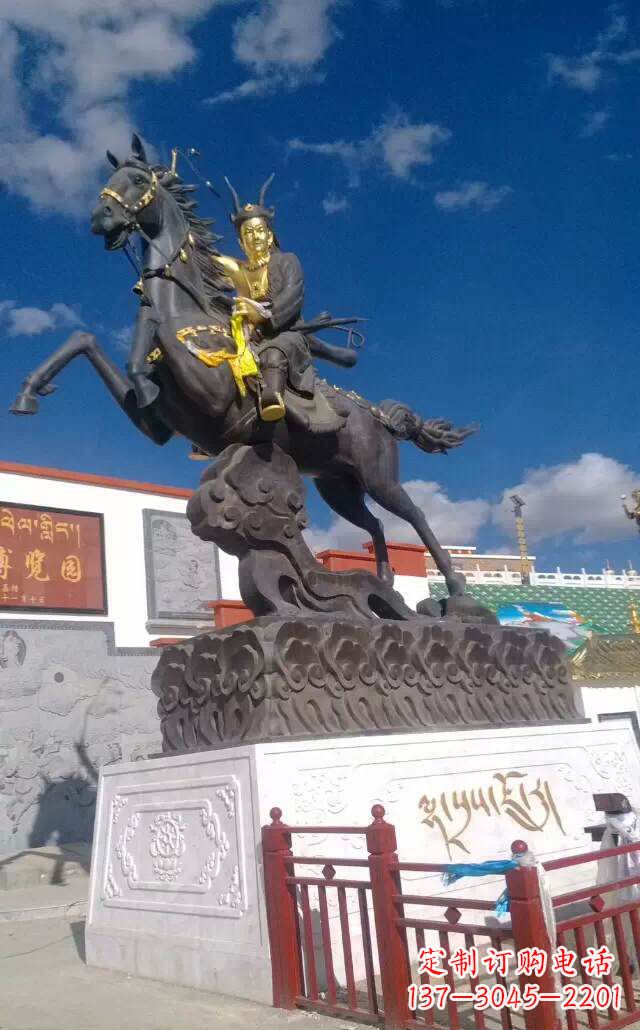 南京古代骑马人物雕塑