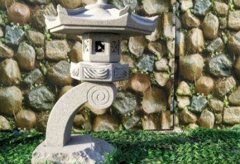 南京公园照明出色的灯笼雕塑